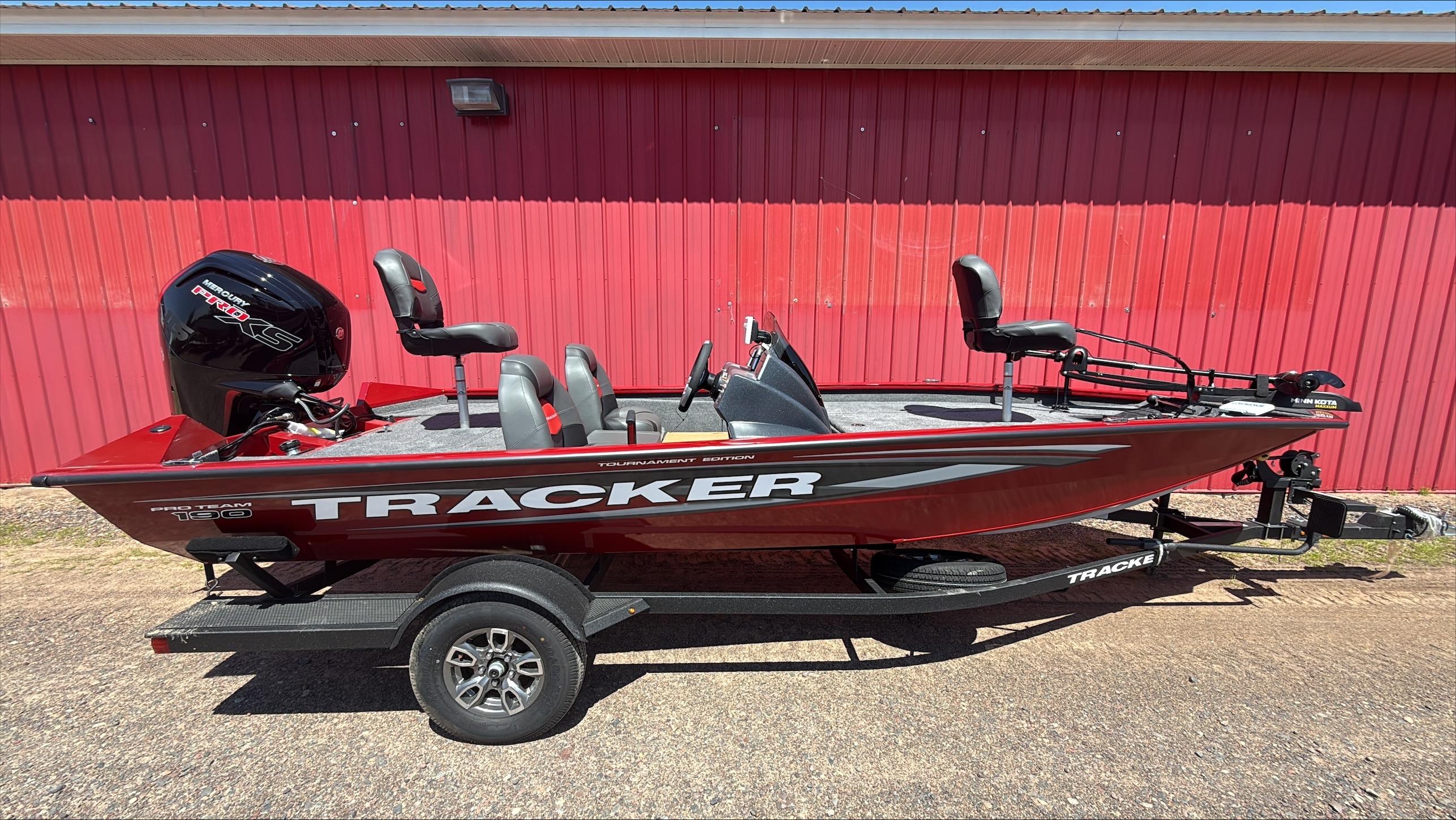 2025 TRACKER PRO TEAM 190 | Bass Pro Shops